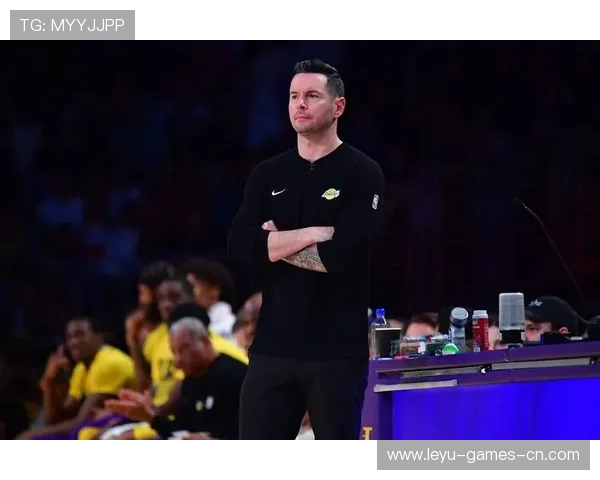 一场121-110让湖人坐立难安！西部前2不稳，雷迪克面临艰难抉择，雷迪克去哪个队了