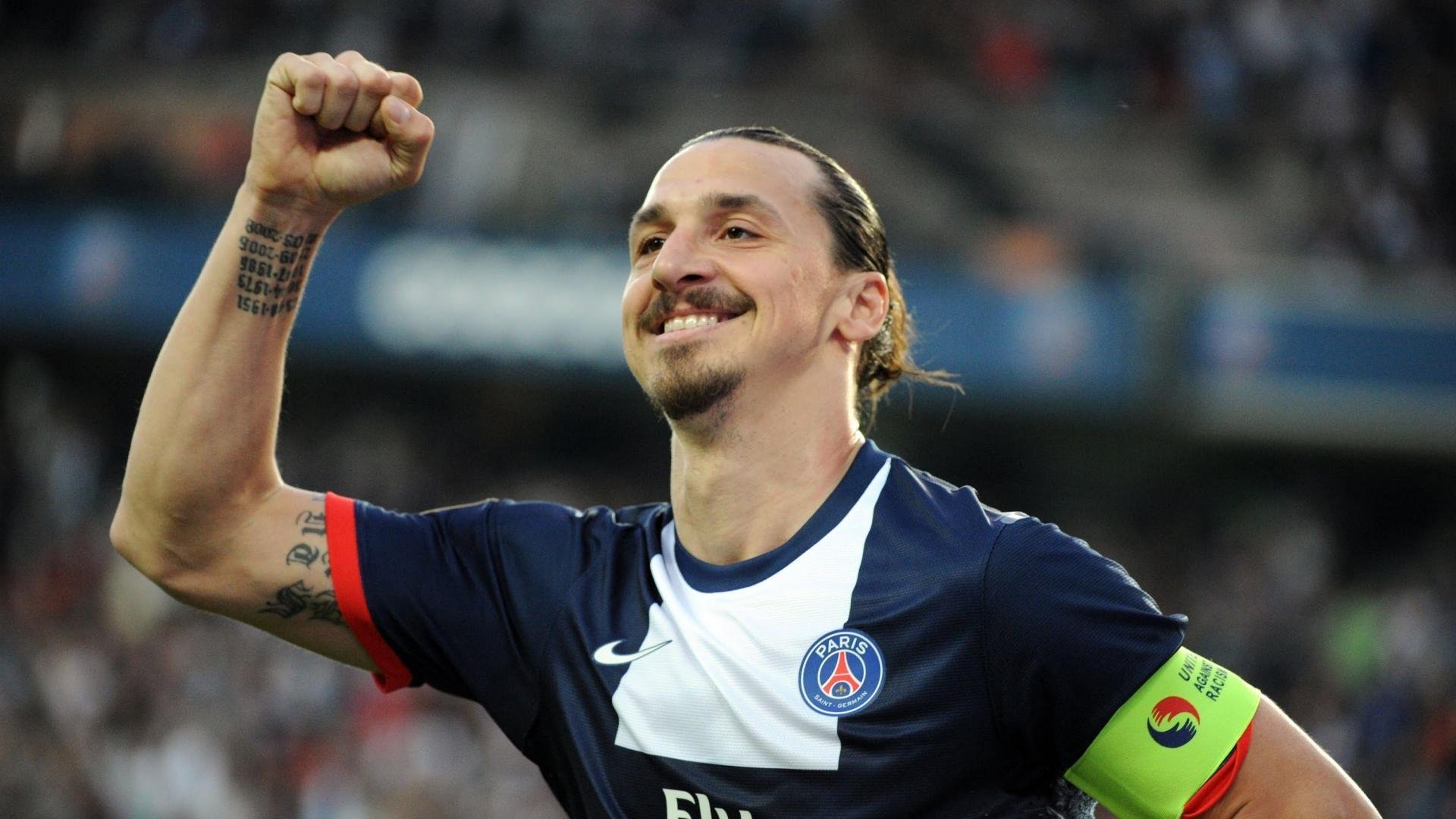 冠军球队季后赛表现解析：战术与体能双重胜出，季后赛冠军是谁